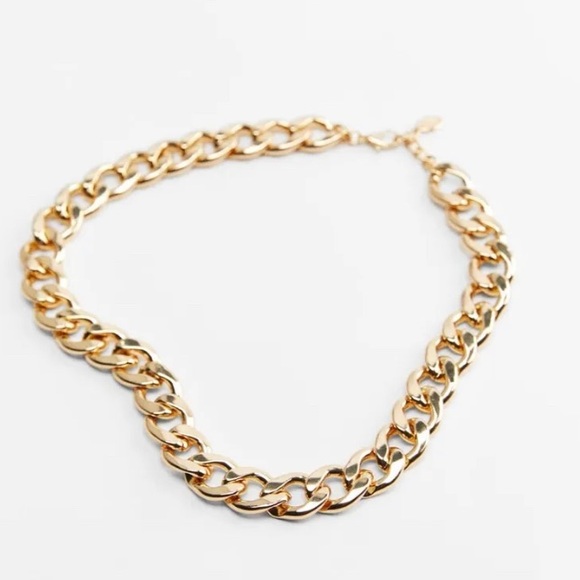 Zara Gold Link Necklace - Picture 3 of 5